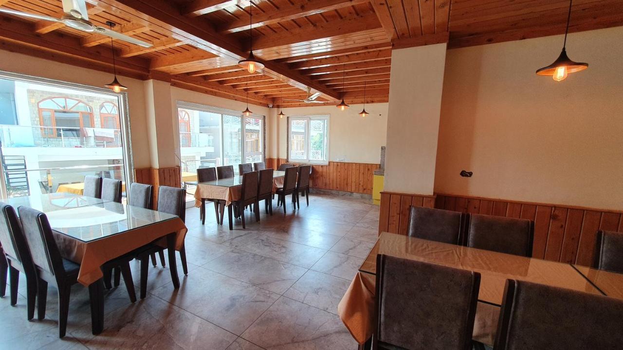 Nomadic Inn Дармсала Экстерьер фото